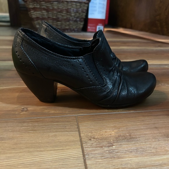 Bare traps - Treasure bootie- black size women’s 7 - Picture 2 of 5